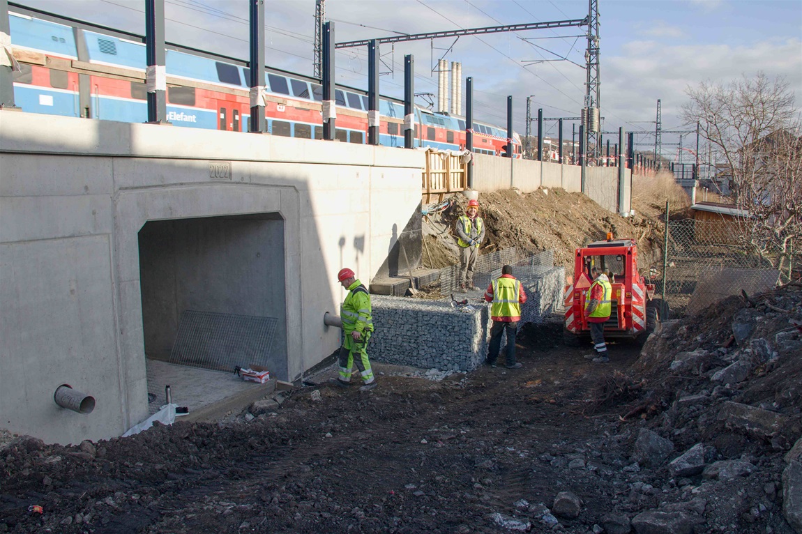 Postup stavebních prací na železnici - nádraží, podchody..., 23.2.2022
