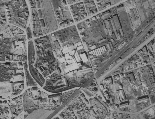 1945: Satelitní snímek Radotína