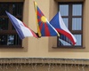 Tibetská vlajka na radotínské radnici, 10.3.2016